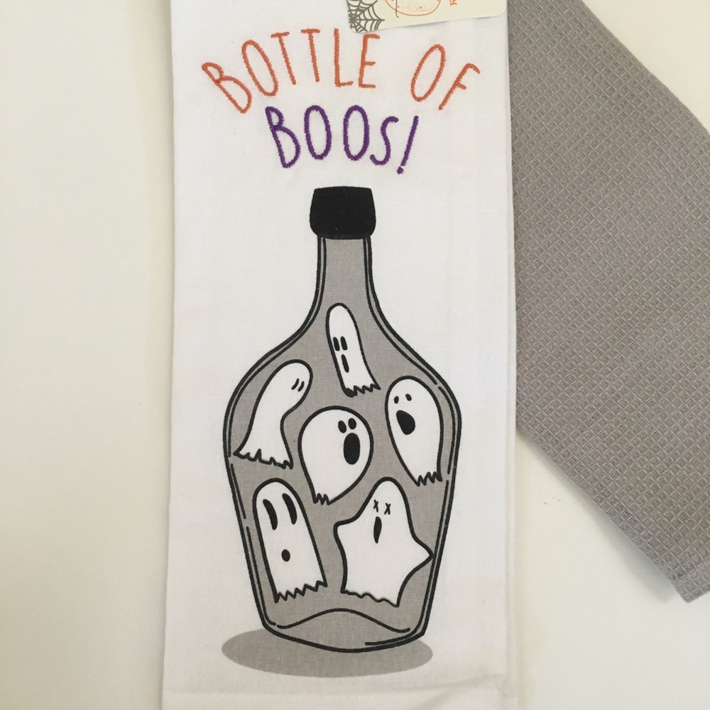 NEW Kitchen Towels Set 2 Cotton “Bottle of Boos”